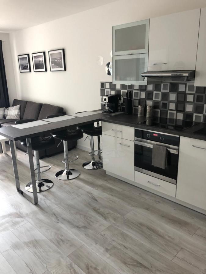 Apartament Kinga Колобжег Екстериор снимка